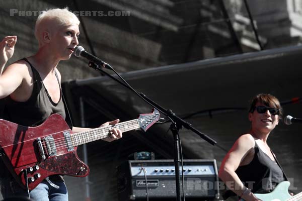 MENSCH - 2012-07-22 - PARIS - Parvis de l'Hotel de Ville - 